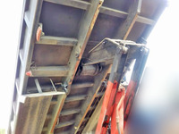 いすゞギガダンプ大型（10t）[写真11]