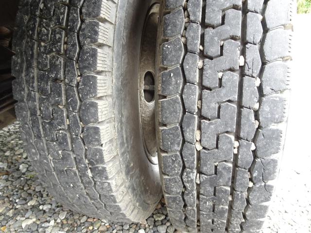 いすゞエルフクレーン3段小型（2t・3t）[写真19]