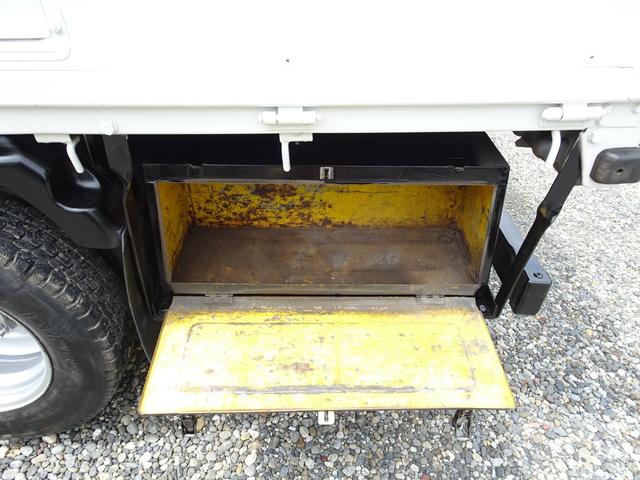 いすゞエルフクレーン3段小型（2t・3t）[写真24]