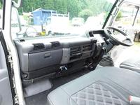 いすゞエルフクレーン3段小型（2t・3t）[写真31]