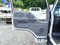 いすゞエルフクレーン3段小型（2t・3t）[写真34]