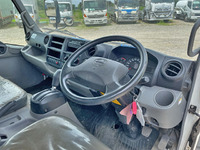 日野デュトロクレーン3段小型（2t・3t）[写真27]