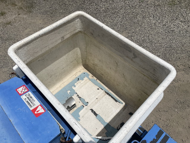 いすゞエルフ高所作業車小型（2t・3t）[写真14]