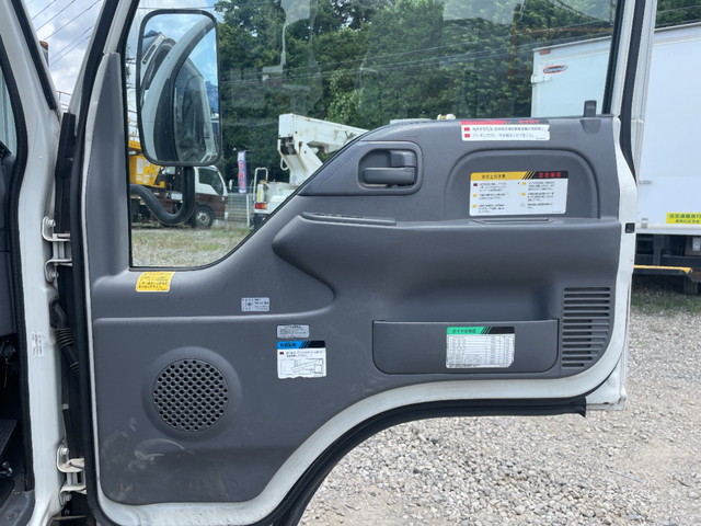 いすゞエルフ高所作業車小型（2t・3t）[写真26]