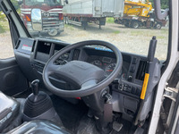 いすゞエルフ高所作業車小型（2t・3t）[写真30]