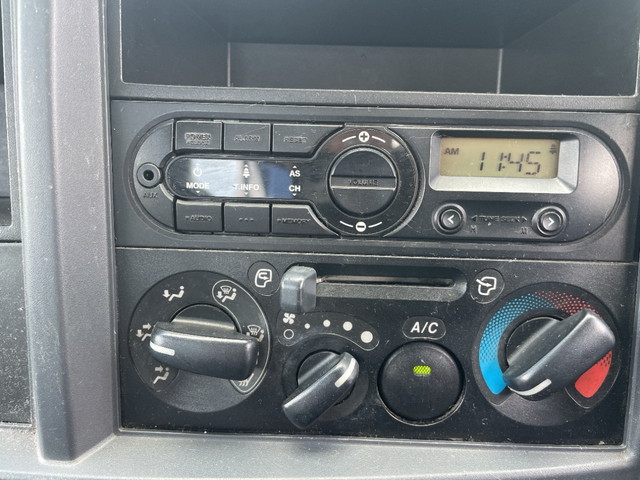 いすゞエルフ高所作業車小型（2t・3t）[写真34]