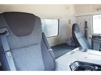 三菱ふそうスーパーグレートダンプ大型（10t）[写真34]