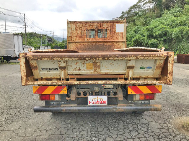 いすゞフォワードダンプ中型（4t）[写真10]