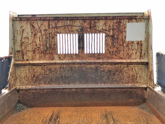 いすゞフォワードダンプ中型（4t）[写真12]