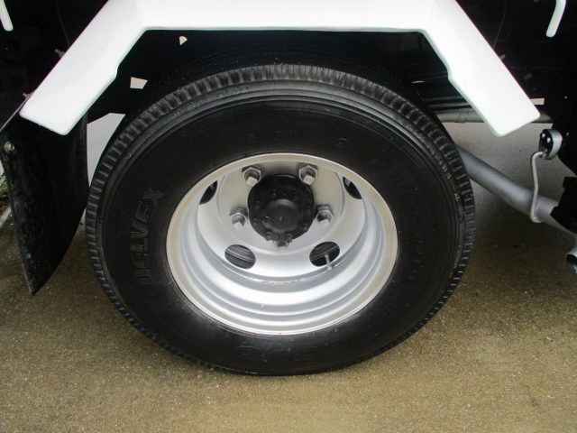 日野デュトロクレーン4段小型（2t・3t）[写真13]