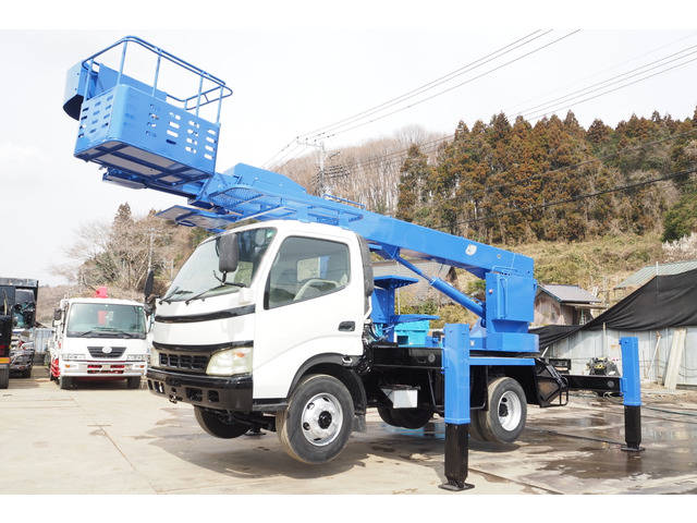 トヨタダイナ高所作業車小型（2t・3t）[写真03]