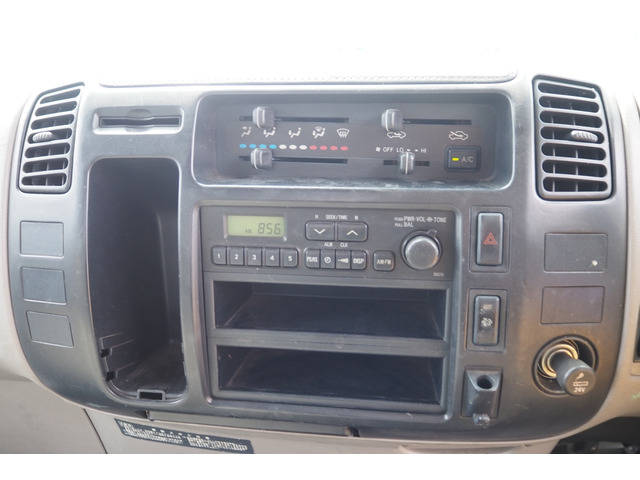 トヨタダイナ高所作業車小型（2t・3t）[写真35]