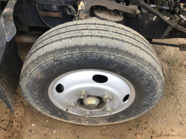 いすゞエルフダンプ小型（2t・3t）[写真13]