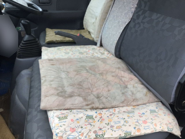 いすゞエルフダンプ小型（2t・3t）[写真19]