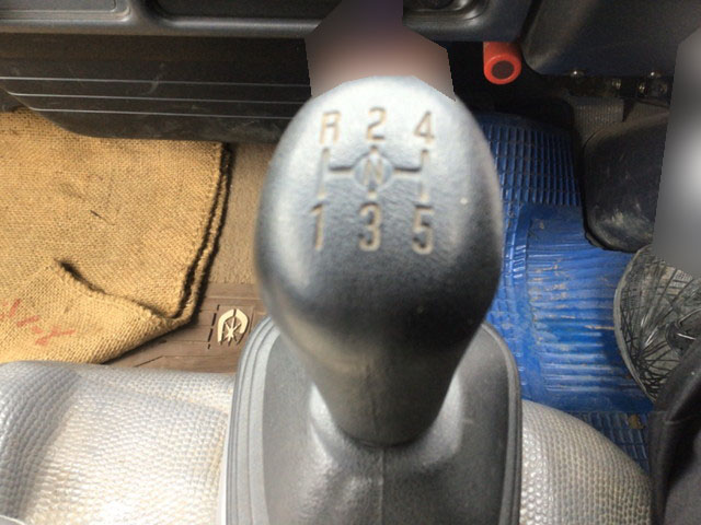 いすゞエルフダンプ小型（2t・3t）[写真22]