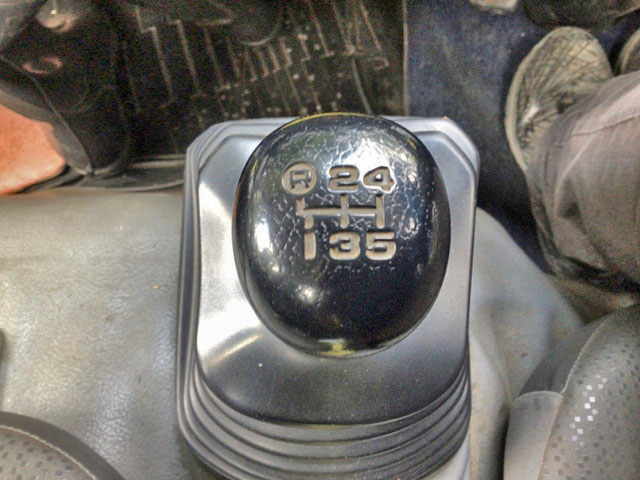 日野デュトロパッカー車（塵芥車）小型（2t・3t）[写真24]