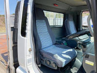 UDトラックスコンドルアルミブロック中型（4t）[写真28]