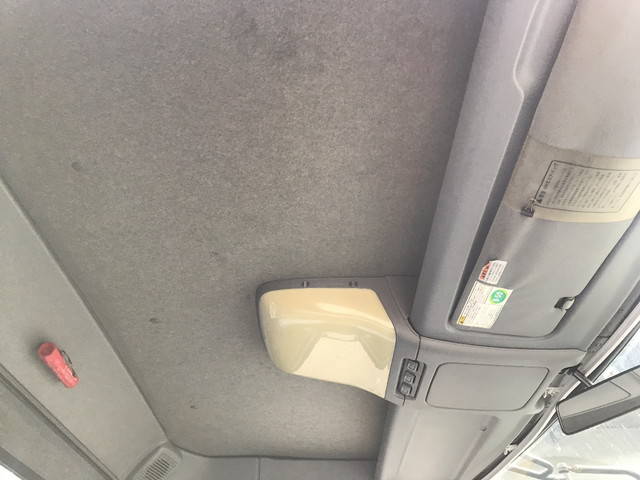 UDトラックスコンドルアルミブロック中型（4t）[写真32]