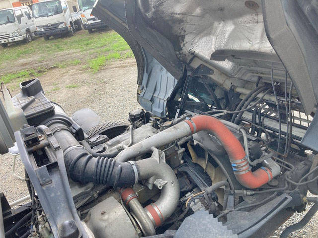 三菱ふそうファイターアルミウイング中型（4t）[写真27]