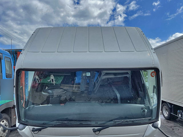 三菱ふそうキャンターアルミバン小型（2t・3t）[写真10]