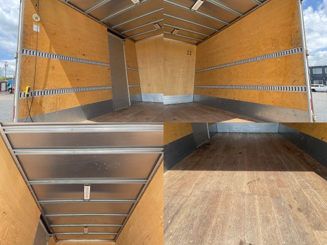 三菱ふそうキャンターアルミバン小型（2t・3t）[写真13]