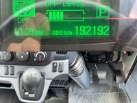 三菱ふそうキャンターアルミバン小型（2t・3t）[写真33]