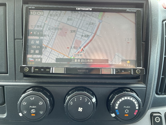 三菱ふそうキャンターアルミバン小型（2t・3t）[写真35]