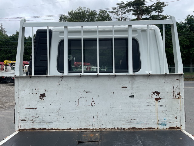 三菱ふそうファイター平ボディ中型（4t）[写真15]