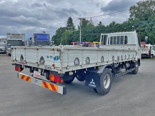 三菱ふそうファイター平ボディ中型（4t）[写真02]