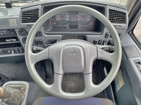 三菱ふそうファイター平ボディ中型（4t）[写真31]