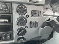 三菱ふそうファイター平ボディ中型（4t）[写真35]