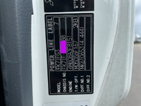 三菱ふそうファイター平ボディ中型（4t）[写真37]