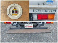 三菱ふそうキャンターアルミバン小型（2t・3t）[写真19]