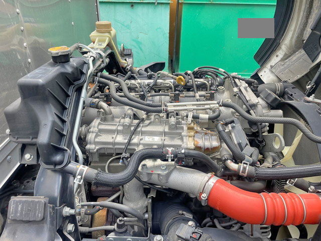 三菱ふそうキャンターアルミバン小型（2t・3t）[写真28]