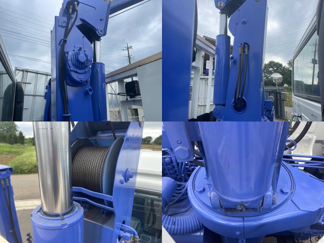 UDトラックスコンドルセルフクレーン4段中型（4t）[写真20]