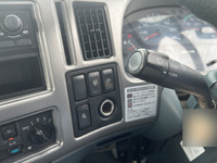 UDトラックスコンドルセルフクレーン4段中型（4t）[写真32]