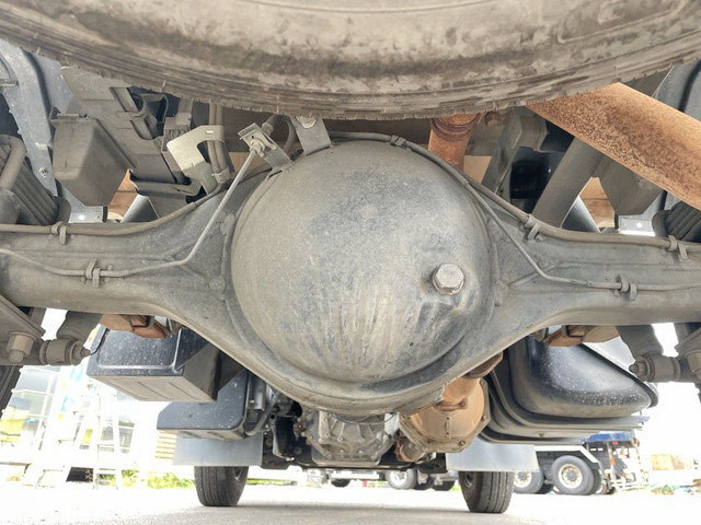 いすゞエルフ平ボディ小型（2t・3t）[写真23]