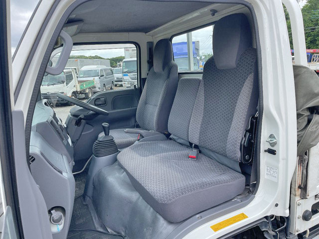 いすゞエルフ平ボディ小型（2t・3t）[写真31]