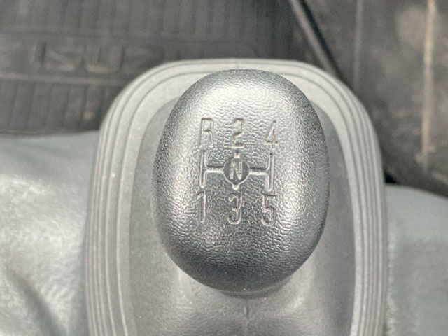 いすゞエルフ平ボディ小型（2t・3t）[写真38]