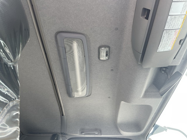 いすゞフォワード平ボディ中型（4t）[写真31]