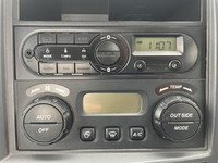 いすゞフォワード平ボディ中型（4t）[写真34]