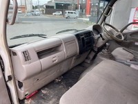 日野デュトロクレーン付小型（2t・3t）[写真24]