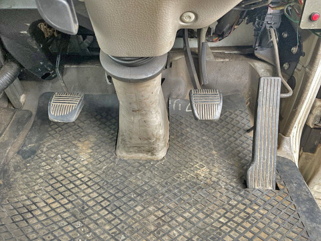 日野デュトロクレーン付小型（2t・3t）[写真28]