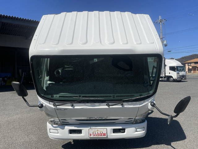 いすゞエルフ平ボディ小型（2t・3t）[写真12]