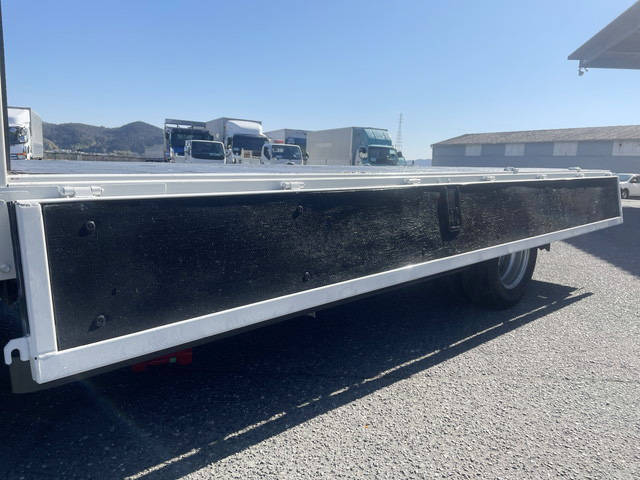 いすゞエルフ平ボディ小型（2t・3t）[写真19]