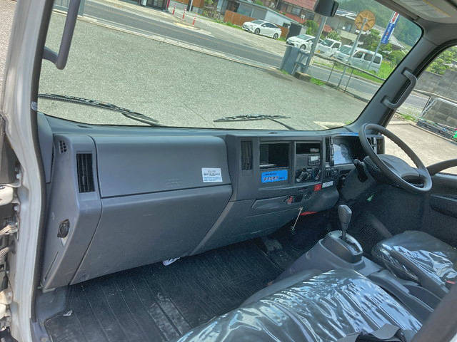 いすゞエルフ平ボディ小型（2t・3t）[写真29]