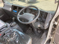 いすゞエルフ平ボディ小型（2t・3t）[写真30]