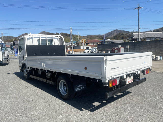 いすゞエルフ平ボディ小型（2t・3t）[写真05]