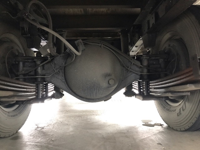 いすゞエルフダブルキャブ（Wキャブ）小型（2t・3t）[写真14]