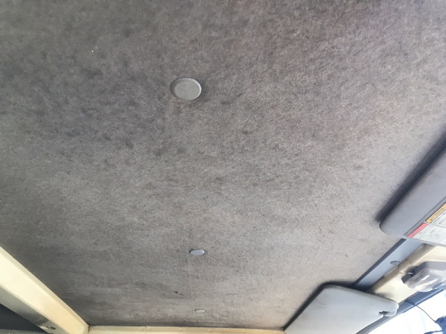 いすゞエルフダブルキャブ（Wキャブ）小型（2t・3t）[写真26]